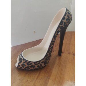 High Heel Leopard Print Wine Bottle Holder by Wild Eyes 8" Tall x 8"x 4"